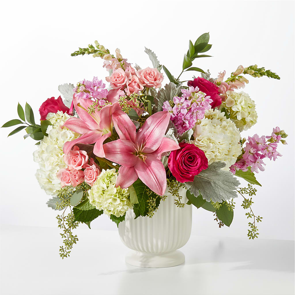 Antique Shopping Bouquet – C IMONDI & SON FLORIST & GREENHOUSE, Pawtucket RI