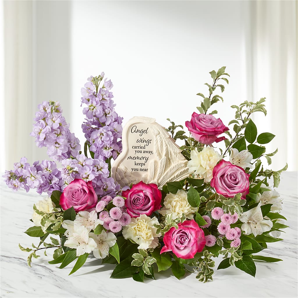 In My Heart Arrangement – C IMONDI & SON FLORIST & GREENHOUSE, Pawtucket RI