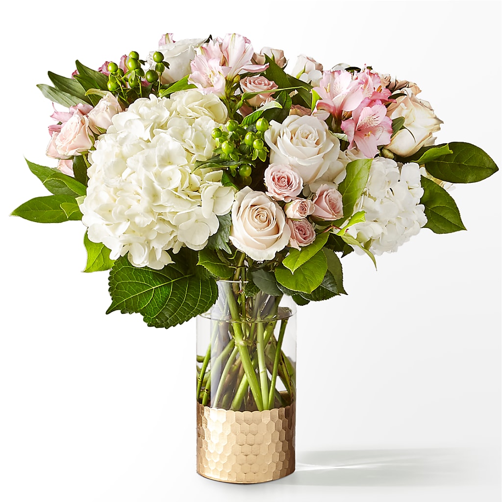 Parisian Stroll Bouquet – C IMONDI & SON FLORIST & GREENHOUSE, Pawtucket RI