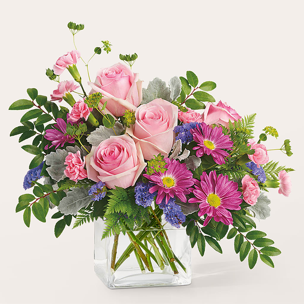 Starlet Bouquet – C IMONDI & SON FLORIST & GREENHOUSE, Pawtucket RI