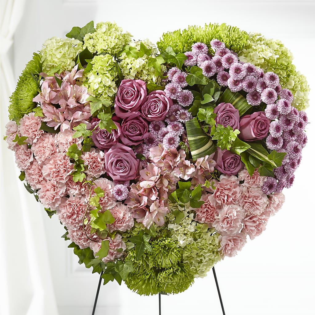 Heartwarming Standing Heart – C IMONDI & SON FLORIST & GREENHOUSE, Pawtucket RI