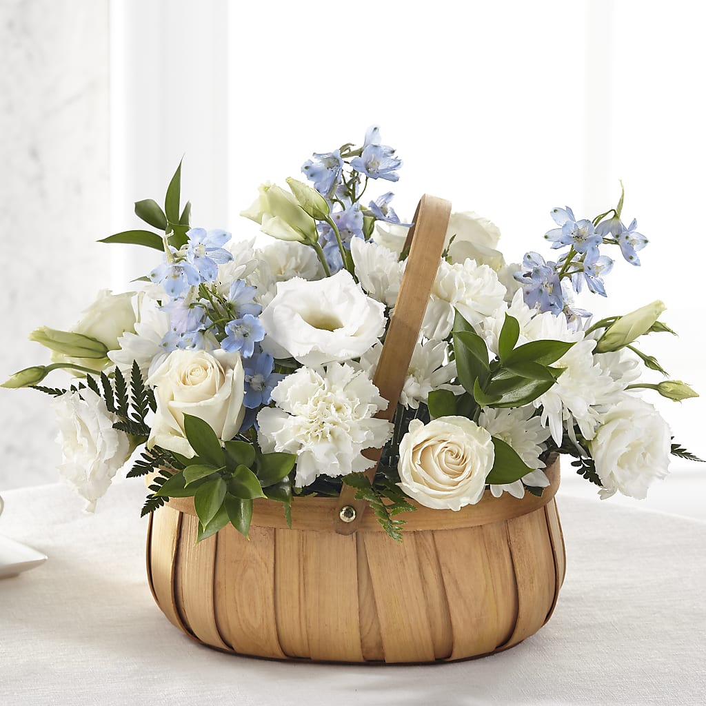 Sincerely Heartfelt Basket – C IMONDI & SON FLORIST & GREENHOUSE, Pawtucket RI