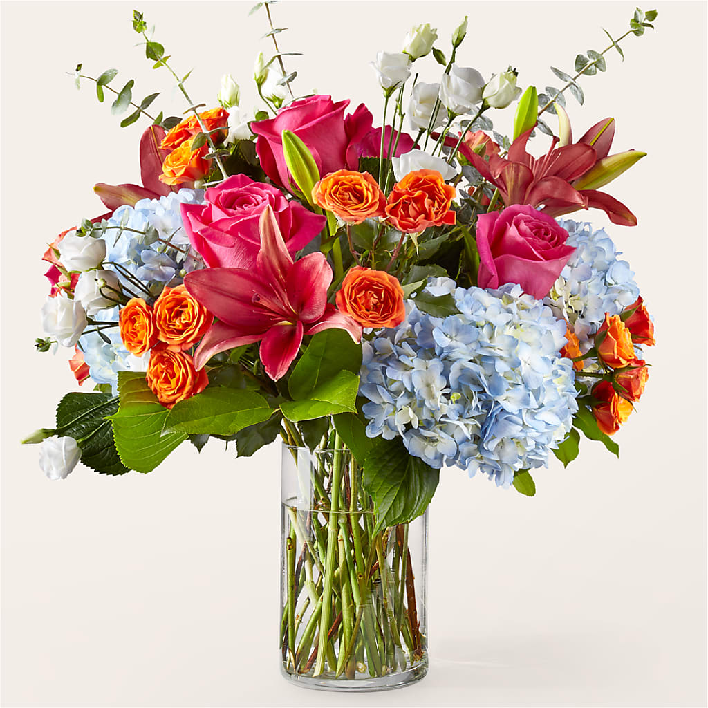 Awestruck Luxury Bouquet – C IMONDI & SON FLORIST & GREENHOUSE, Pawtucket RI