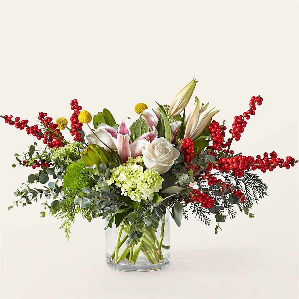 Berry & Bright Bouquet – C IMONDI & SON FLORIST & GREENHOUSE, Pawtucket RI