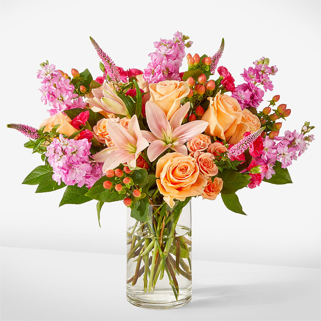 Bisous Bouquet – C IMONDI & SON FLORIST & GREENHOUSE, Pawtucket RI