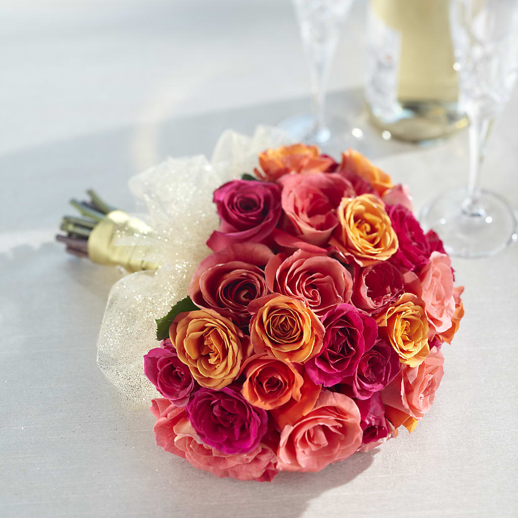 Sweet Roses Bouquet – C IMONDI & SON FLORIST & GREENHOUSE, Pawtucket RI