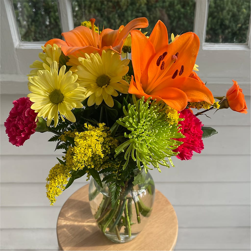 Bold & Bright – A Florist Original – C IMONDI & SON FLORIST & GREENHOUSE, Pawtucket RI