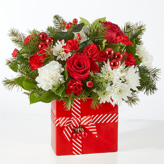 Presents Under the Tree Bouquet – C IMONDI & SON FLORIST & GREENHOUSE, Pawtucket RI