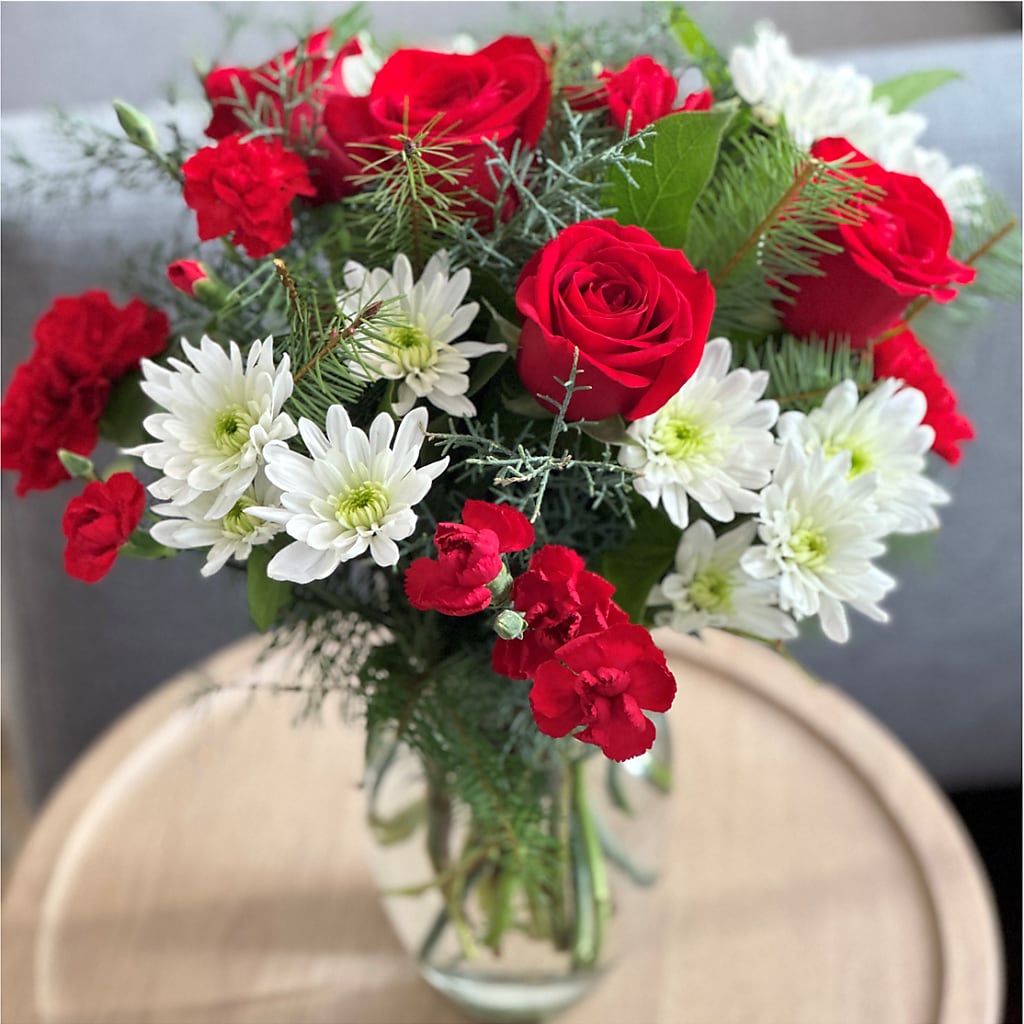 Seasonal Magic Bouquet – C IMONDI & SON FLORIST & GREENHOUSE, Pawtucket RI