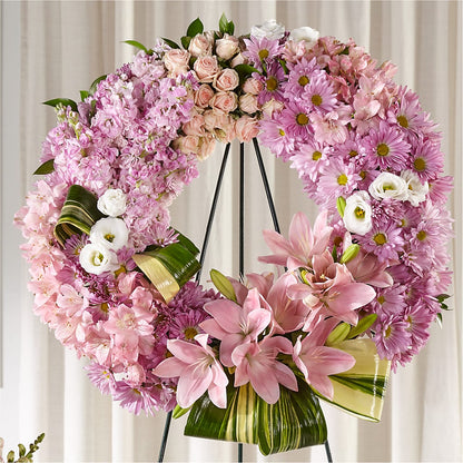 Gift of Warmth Wreath – C IMONDI & SON FLORIST & GREENHOUSE, Pawtucket RI