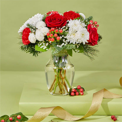 Chance of Flurries Bouquet – C IMONDI & SON FLORIST & GREENHOUSE, Pawtucket RI