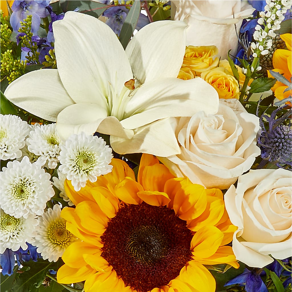Wonderfully Sunny Bouquet – C IMONDI & SON FLORIST & GREENHOUSE, Pawtucket RI
