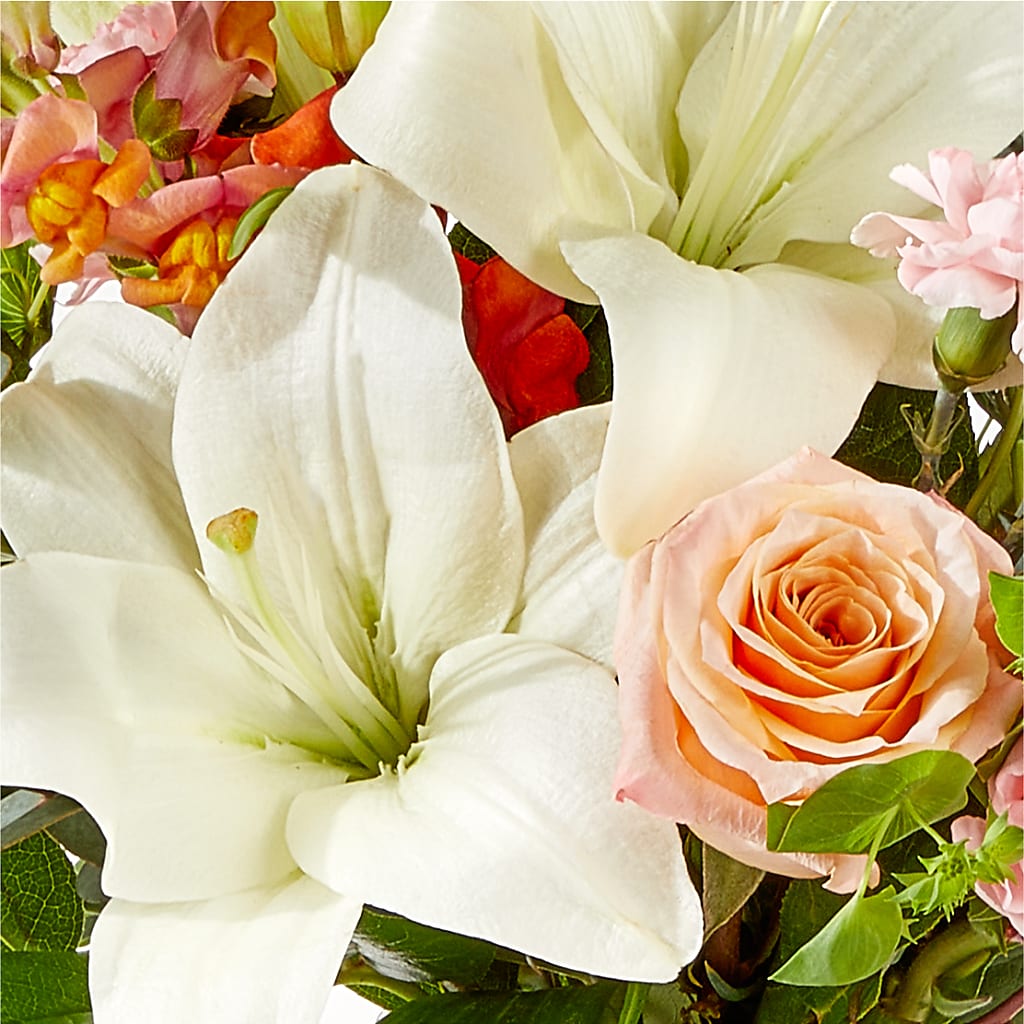 Grapefruit Splash Bouquet – C IMONDI & SON FLORIST & GREENHOUSE, Pawtucket RI