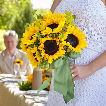 Free Spirit Bouquet – C IMONDI & SON FLORIST & GREENHOUSE, Pawtucket RI